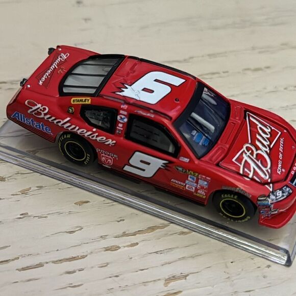 Kasey Kahne 9 budweiser  collectible  car - Picture 7 of 7
